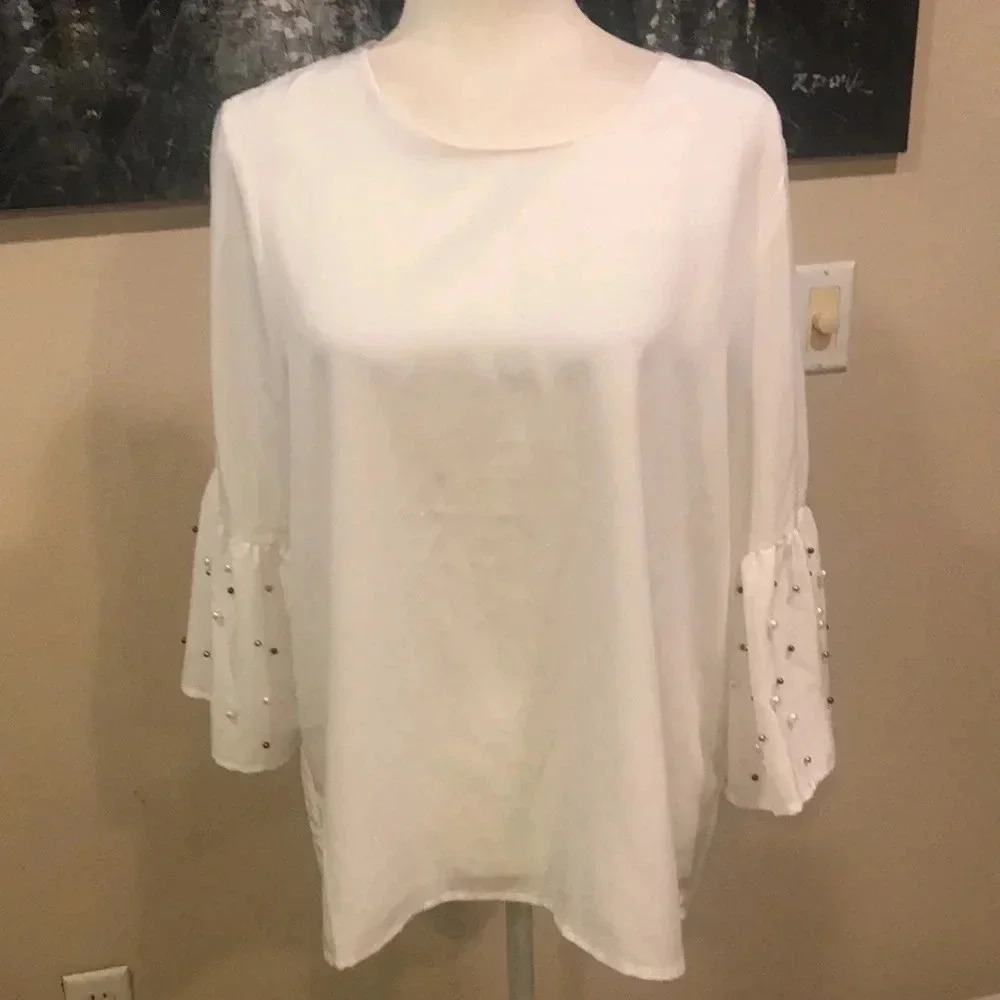Calvin Klein Alabaster Blouse with Bell Sleeves and faux Pearls-Size Large
